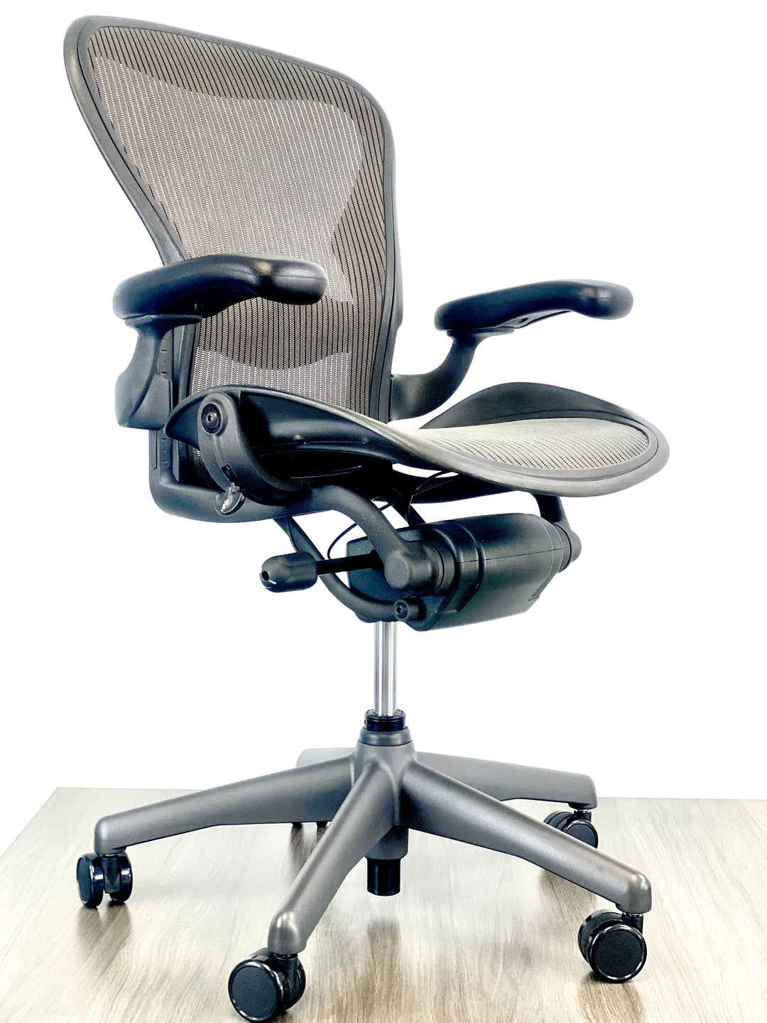 Herman Miller Aeron used preowned refurbished pre owned sale clearance