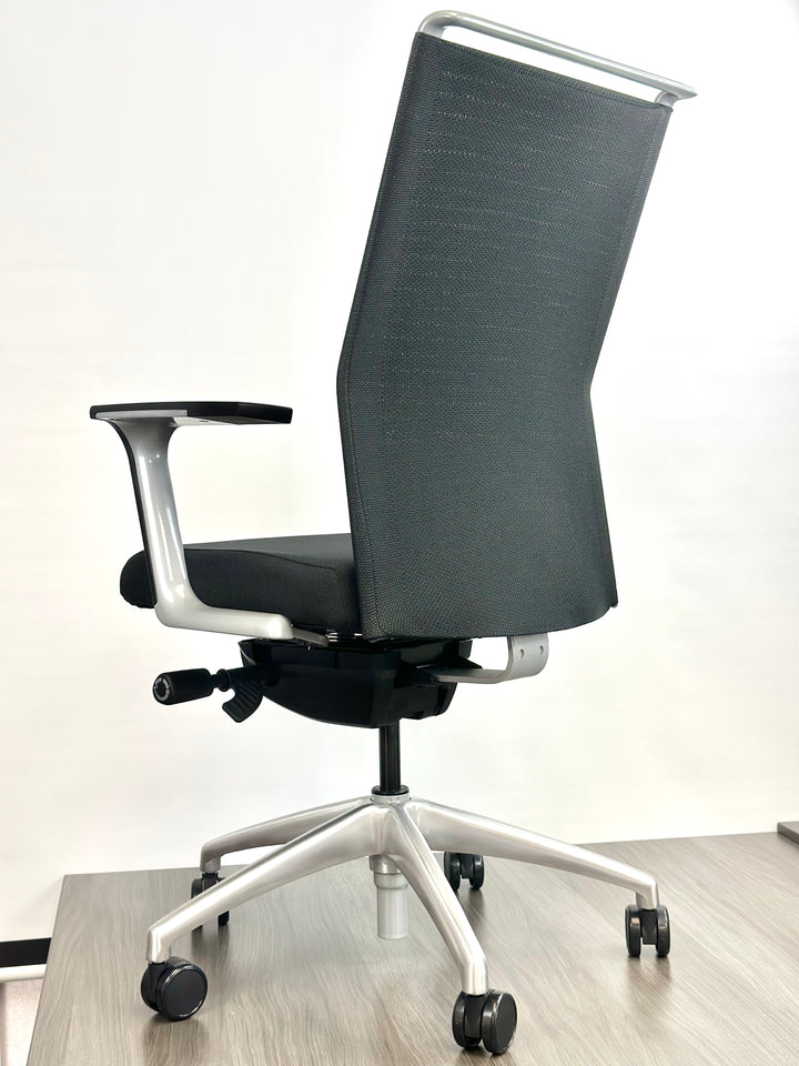 SitOnIt Seating - Sona - Pre-Owned - Great Shape