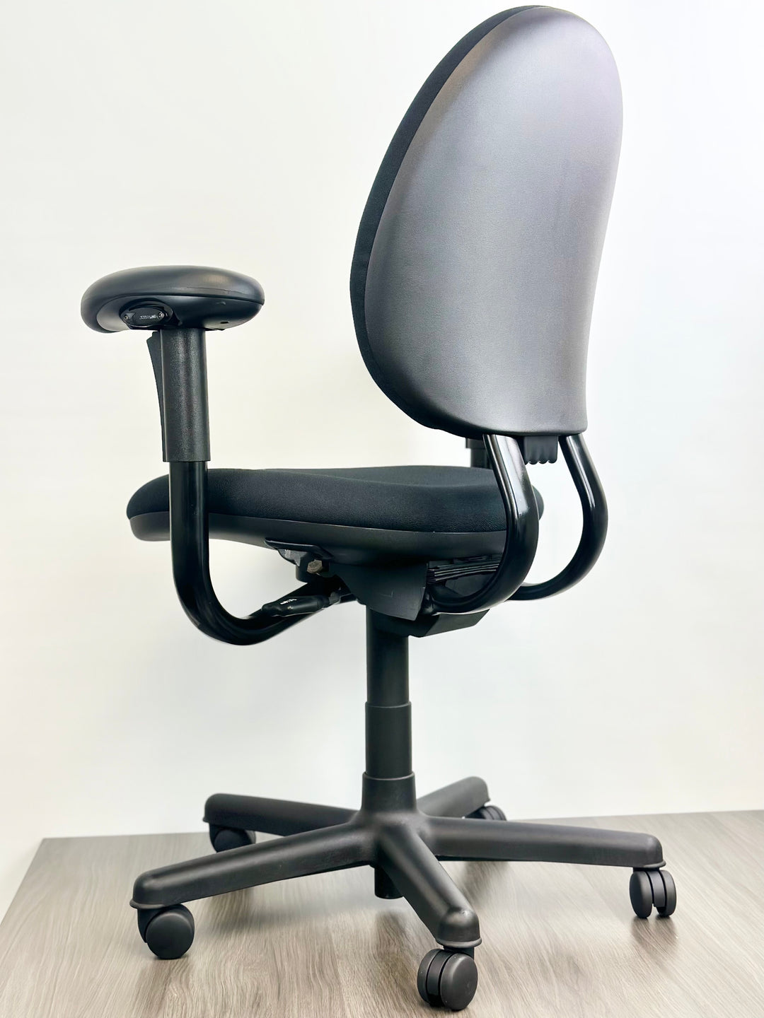 Steelcase Criterion - Black on Black - High Back - Fully Featured - Open Box