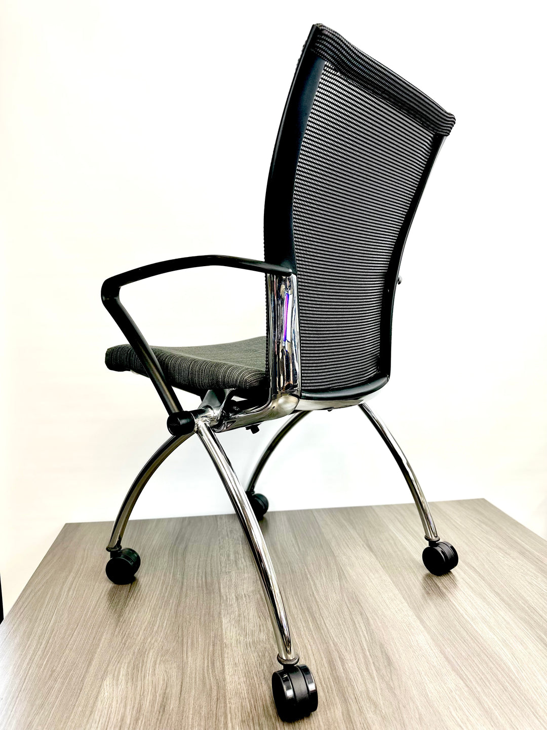 Haworth X99 Conference Chair - Chrome/Black
