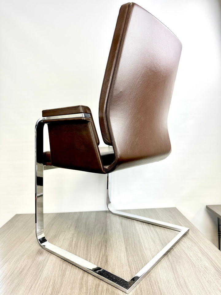 Interstuhl Axos Executive Office Chair Set - Comes w/ Two Matching Guest Chairs