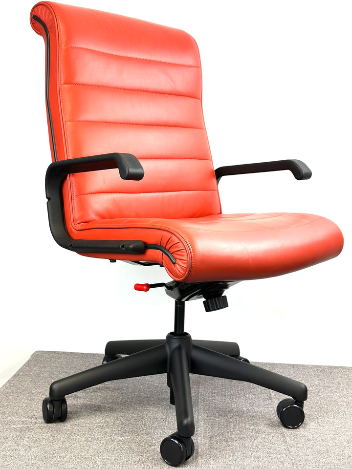 Mid-Century Modern Richard Sapper Chair Designed for Knoll