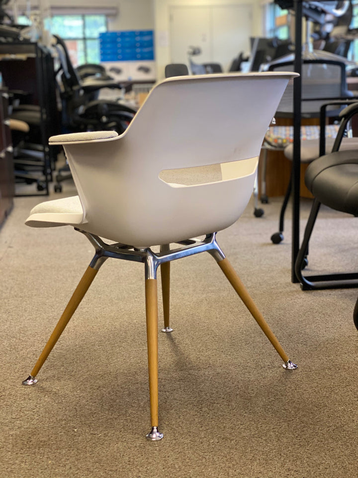 Global - Moda - Armchair - Brand New Closeout Special - Lifetime Warranty