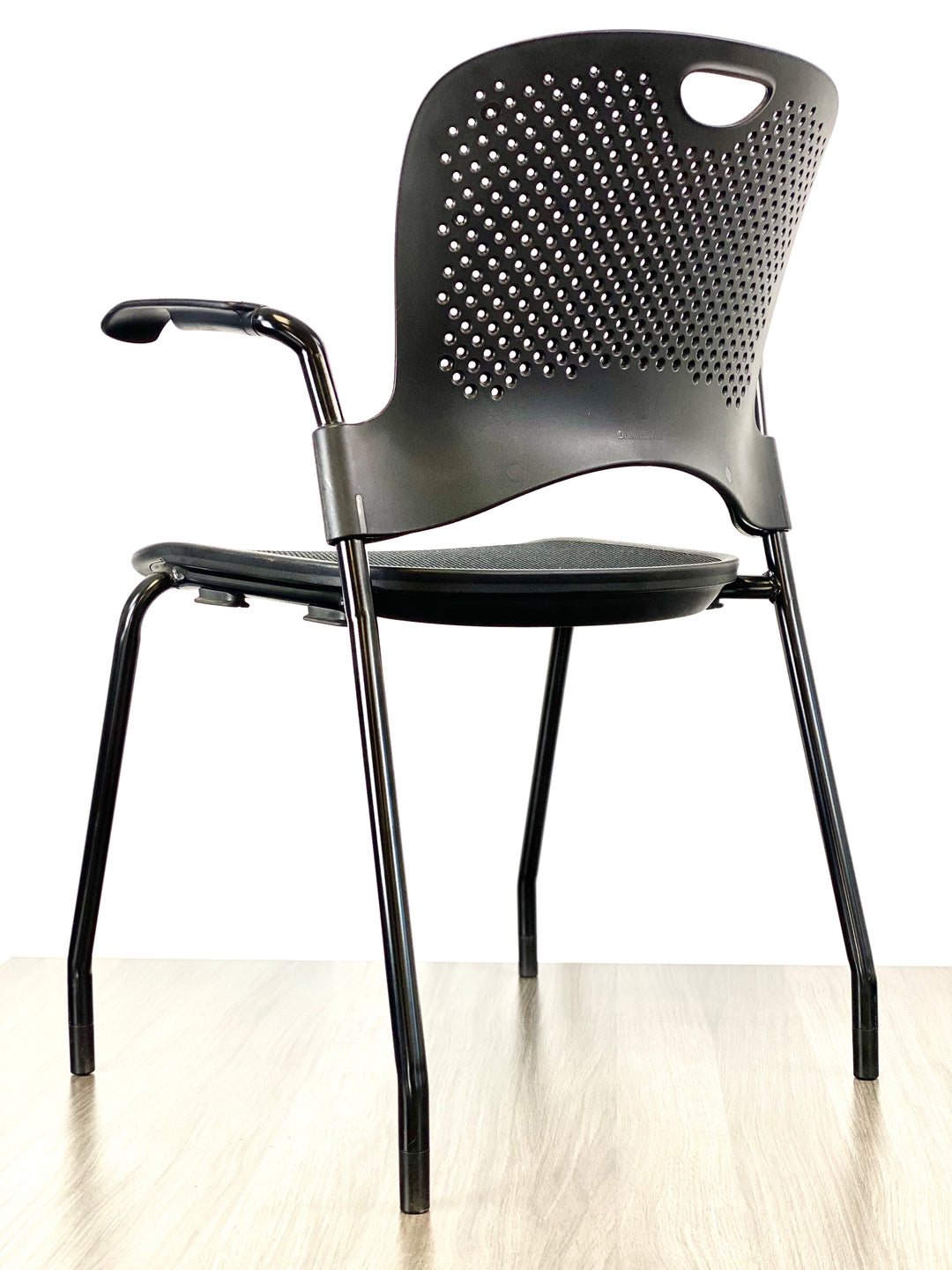 Herman Miller - Caper - Black on Black - w/ FLEXNET Seat - Fixed Arms &amp; Carpet Glides - Pre-Owned-