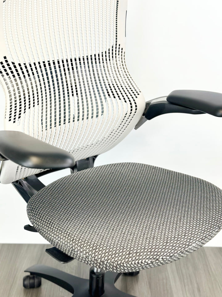 Knoll - Generation - Fully Featured - Brand New