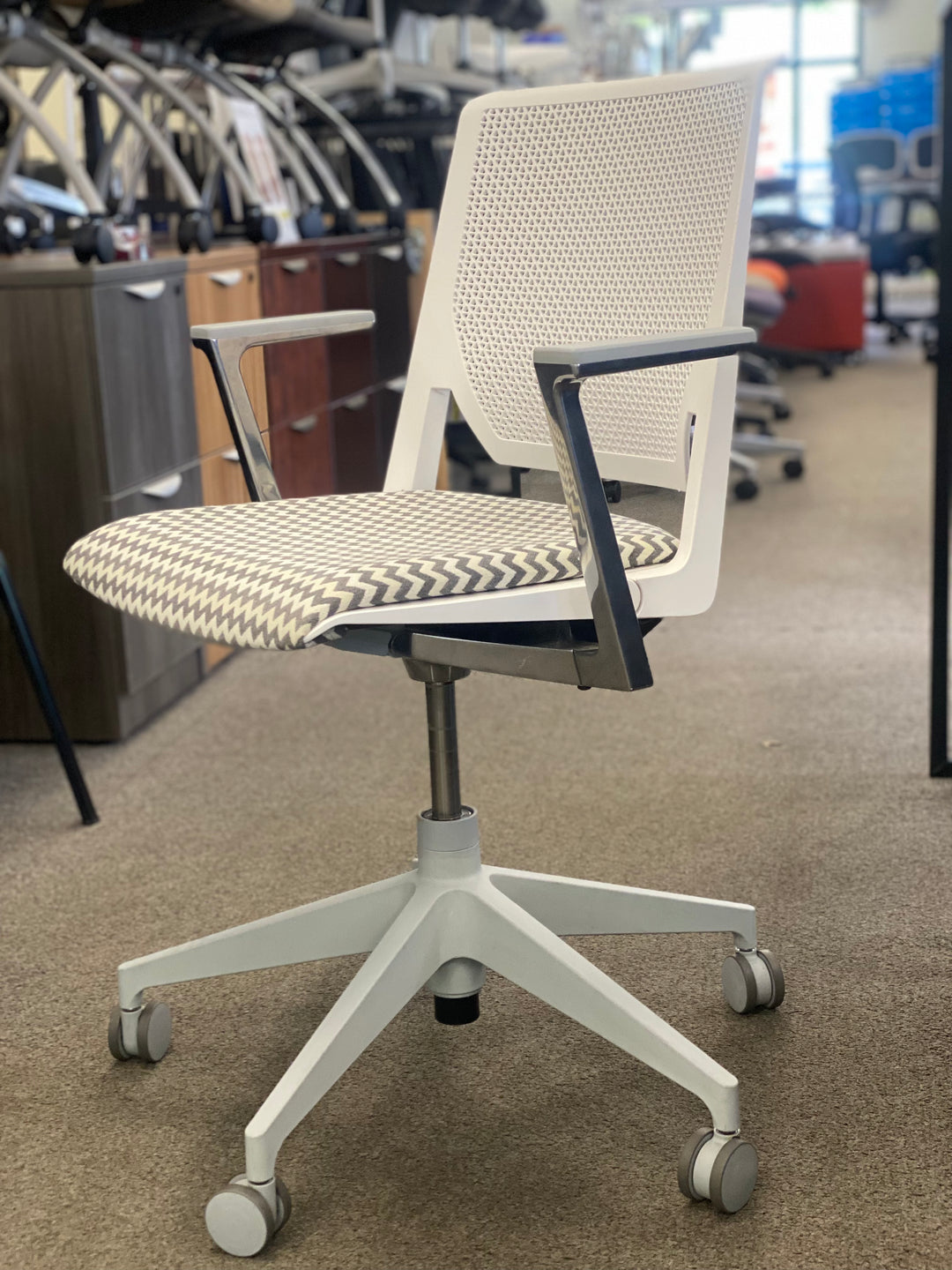 Haworth Very Chair - Brand New
